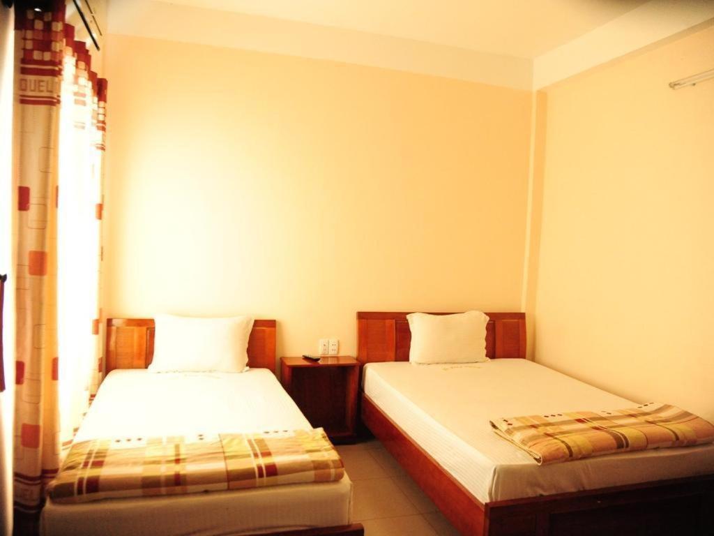 Hong Thang Hotel Hue Bagian luar foto