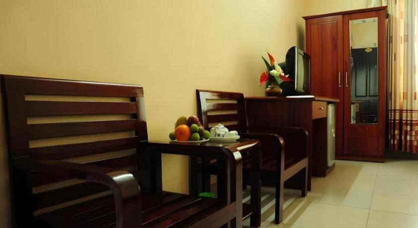 Hong Thang Hotel Hue Bagian luar foto