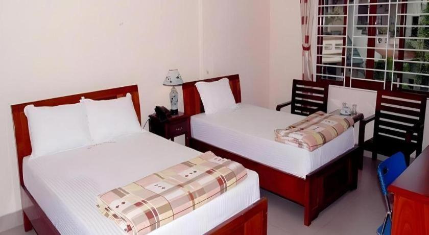 Hong Thang Hotel Hue Bagian luar foto